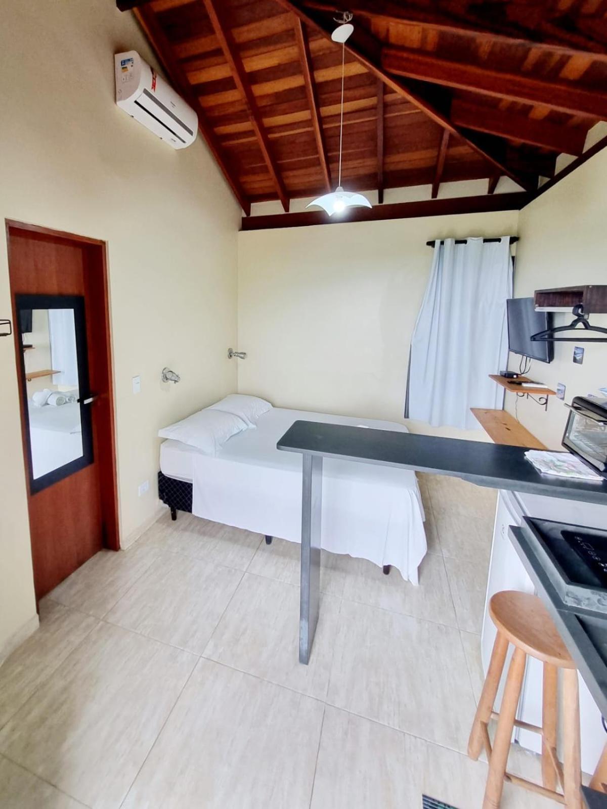 Burung Flats Itamambuca - Hospedagem Com Vista Para O Mar อูบาตูบา ภายนอก รูปภาพ