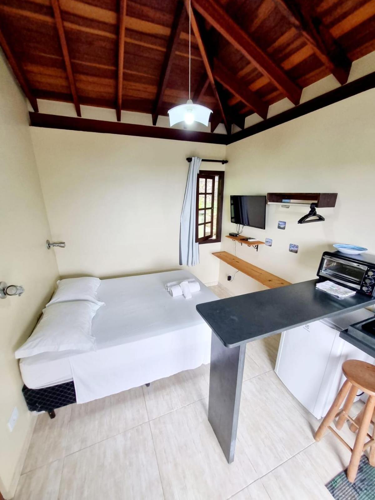 Burung Flats Itamambuca - Hospedagem Com Vista Para O Mar อูบาตูบา ภายนอก รูปภาพ