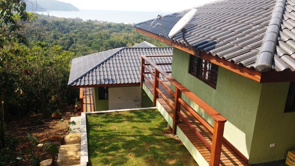 Burung Flats Itamambuca - Hospedagem Com Vista Para O Mar อูบาตูบา ภายนอก รูปภาพ
