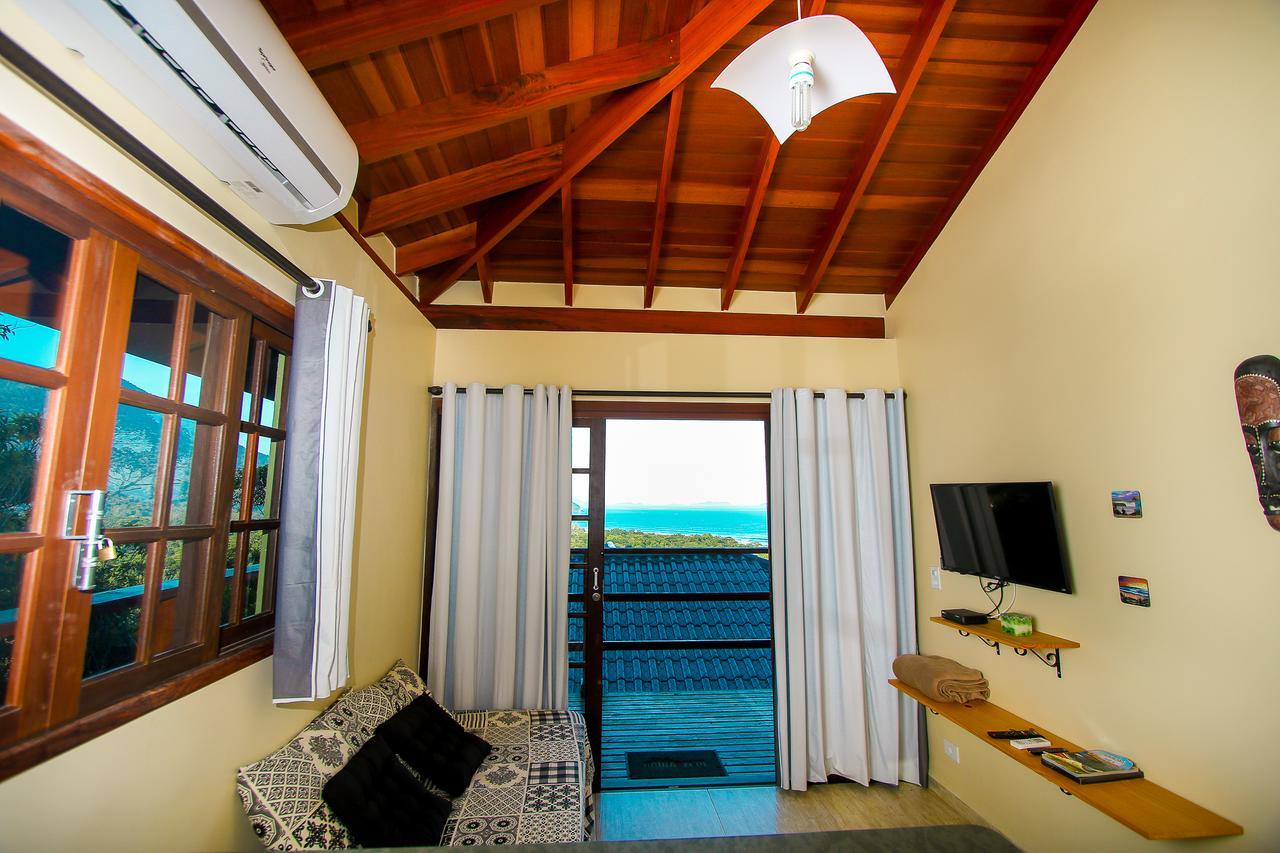 Burung Flats Itamambuca - Hospedagem Com Vista Para O Mar อูบาตูบา ภายนอก รูปภาพ